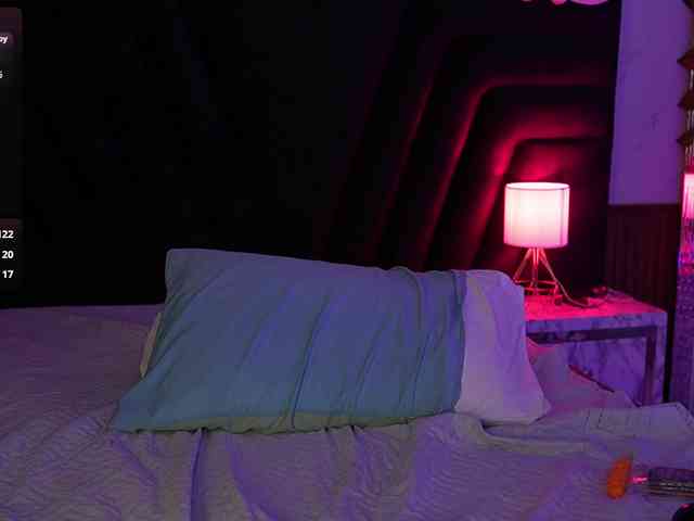 hollyvega webcam