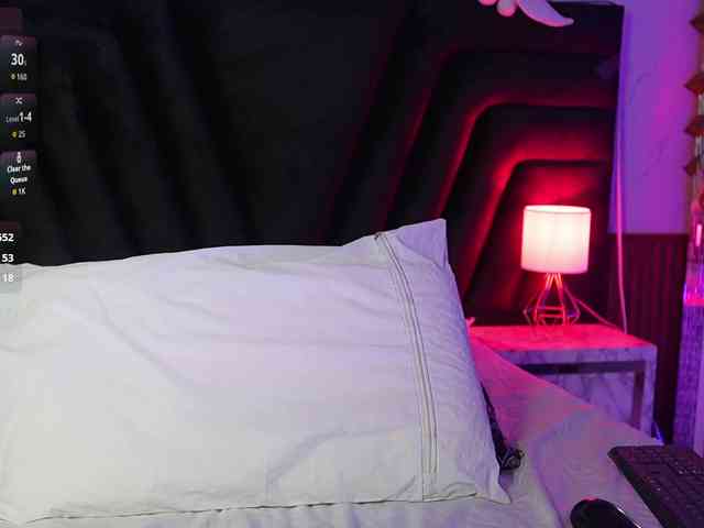 hollyvega webcam
