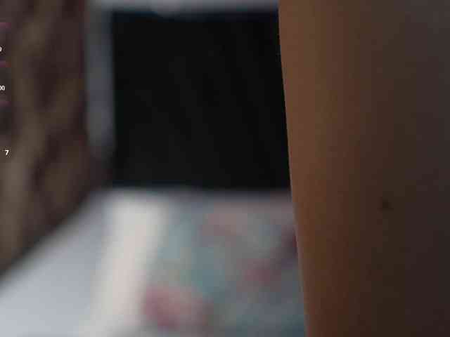 hollyvega webcam