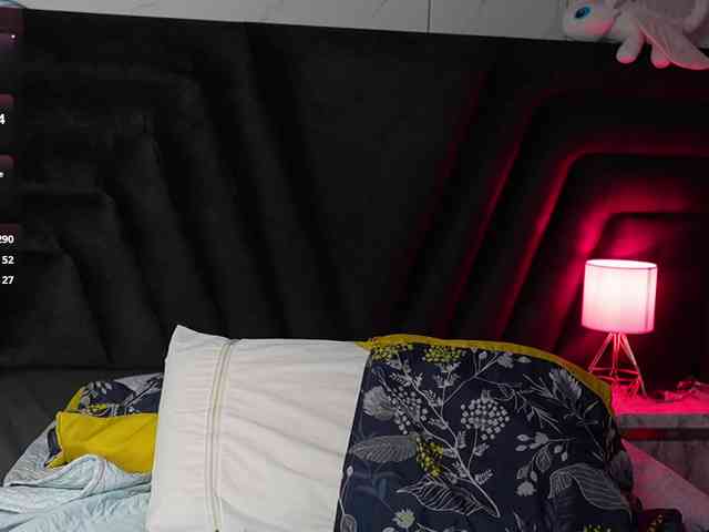 hollyvega webcam