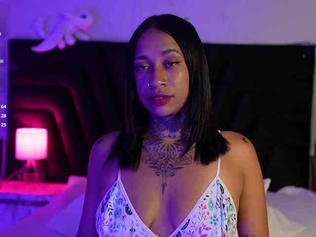 hollyvega webcam