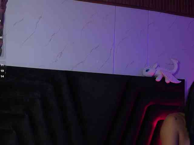hollyvega webcam