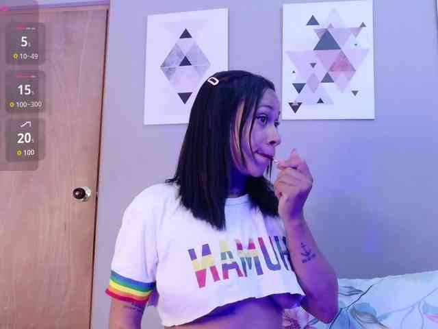 hollyvega webcam