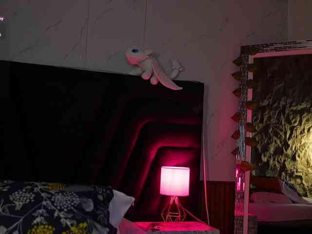 hollyvega webcam