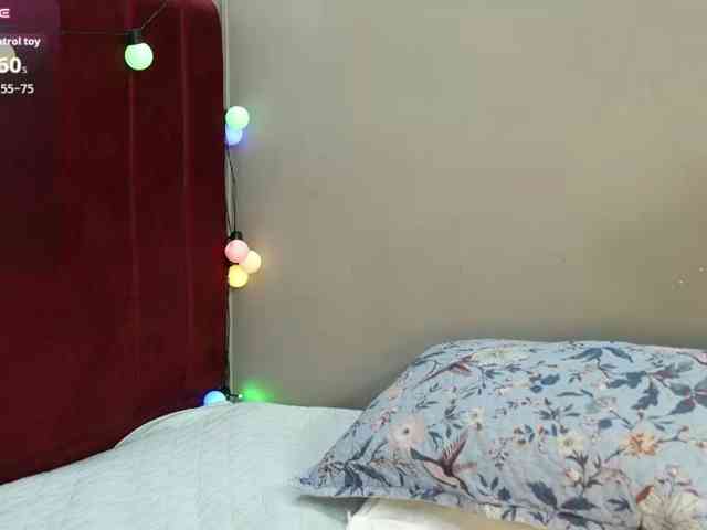 hollyvega webcam