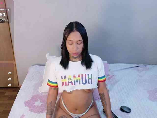 hollyvega webcam