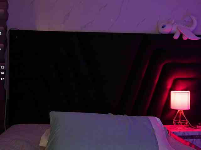 hollyvega webcam