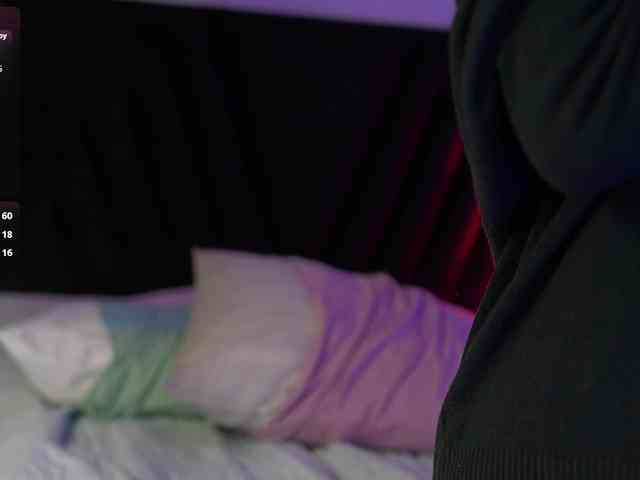 hollyvega webcam