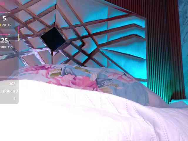hollyvega webcam