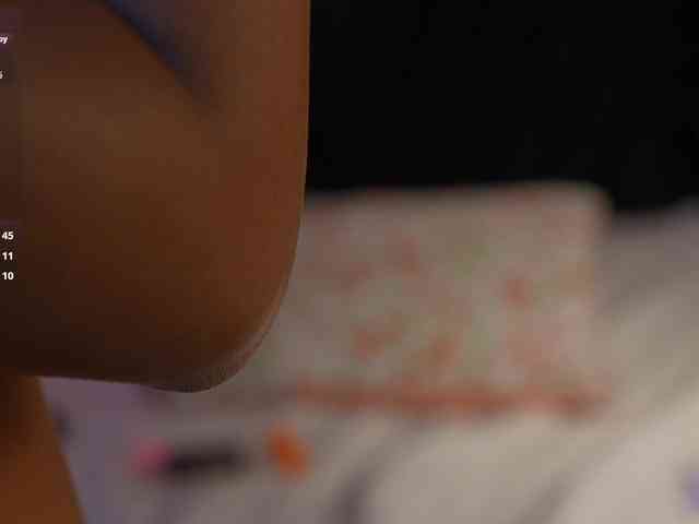 hollyvega webcam