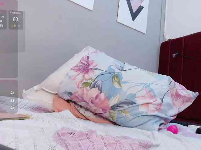 hollyvega webcam