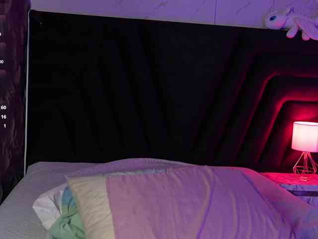 hollyvega webcam