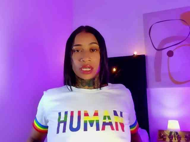 hollyvega webcam