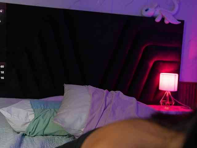 hollyvega webcam