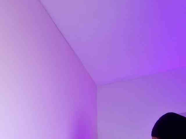 hollyvega webcam