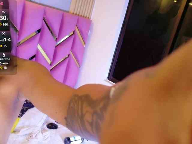 hollyvega webcam