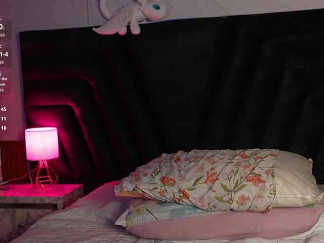 hollyvega webcam