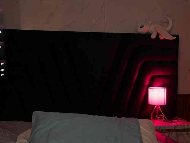 hollyvega webcam