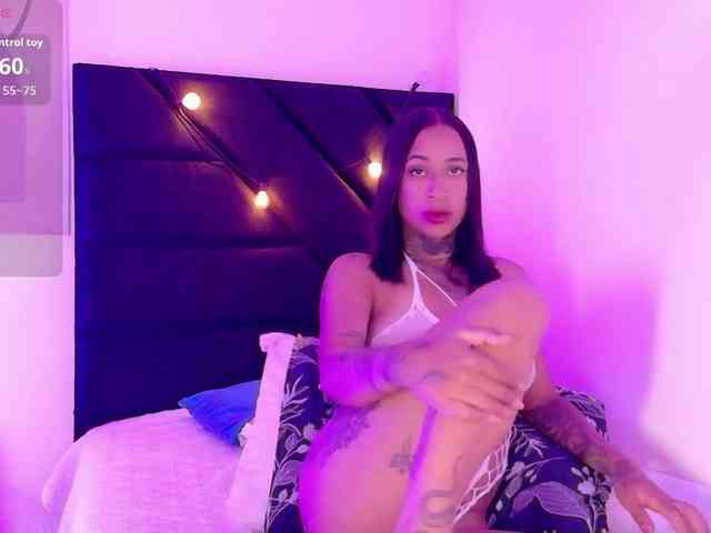 hollyvega webcam