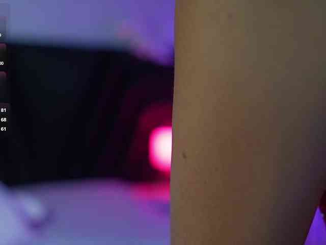 hollyvega webcam