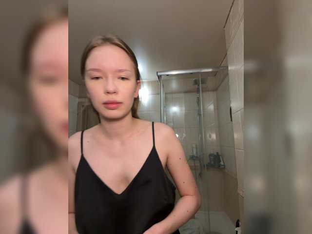 Linochka3 live cam on BongaCams
