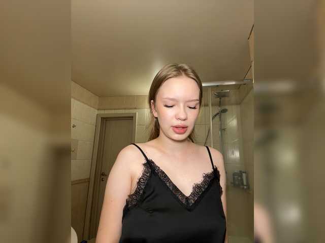 Linochka3 live cam on BongaCams