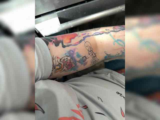Pussy_destroyer webcam