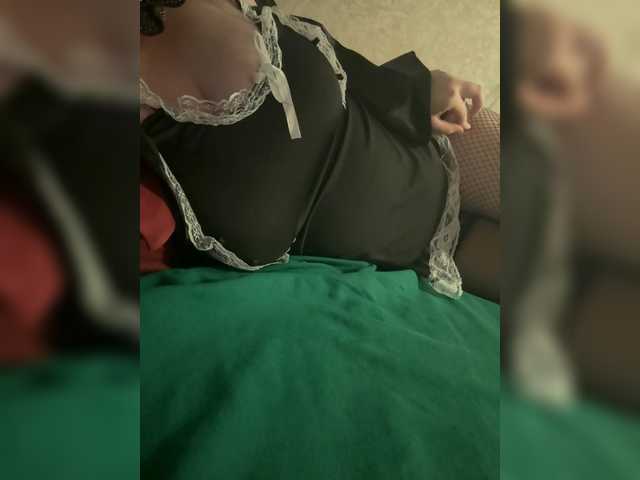 Sexy-candies1 live cam on BongaCams