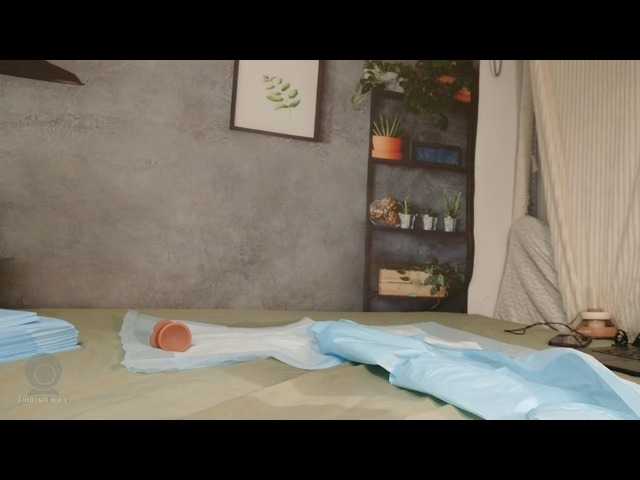 kinkynanalina's BongaCams show and profile