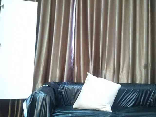 kinkynanalina webcam