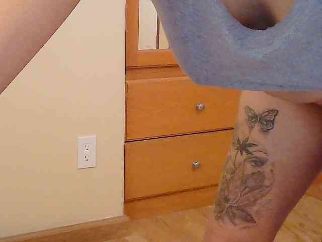 Mizdanika420 webcam