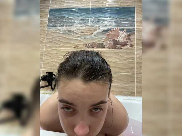 FunnyBanny0312 live cam on BongaCams