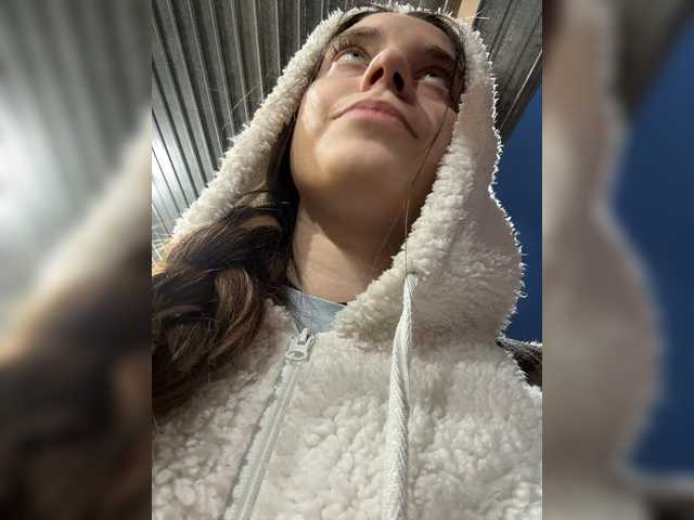 FunnyBanny0312's BongaCams show and profile