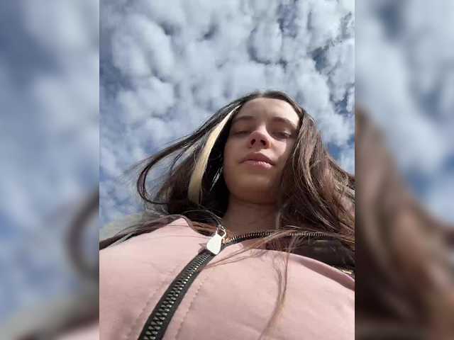 FunnyBanny0312's BongaCams show and profile