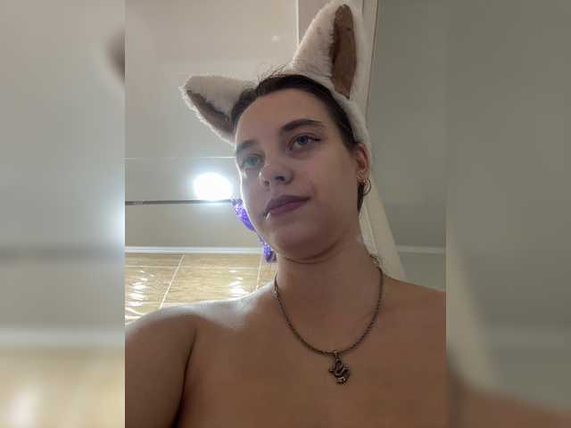 FunnyBanny0312 live cam on BongaCams