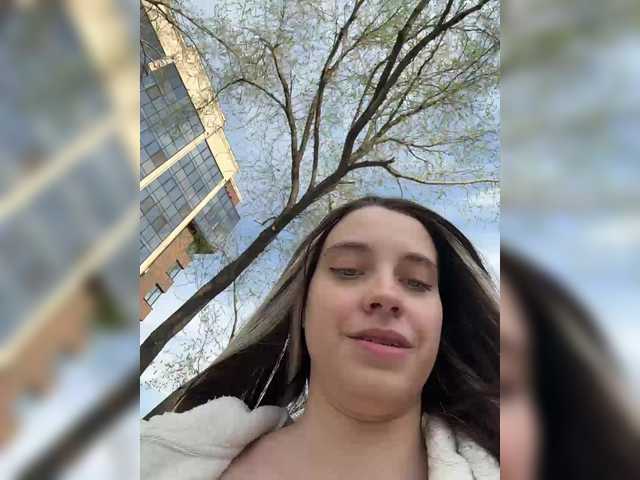 FunnyBanny0312's BongaCams show and profile