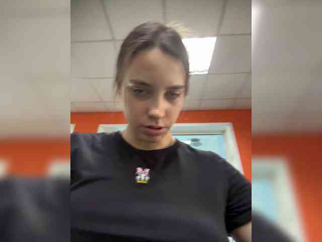 FunnyBanny0312 webcam