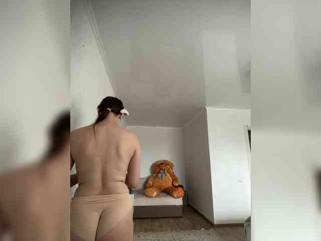 FunnyBanny0312 webcam