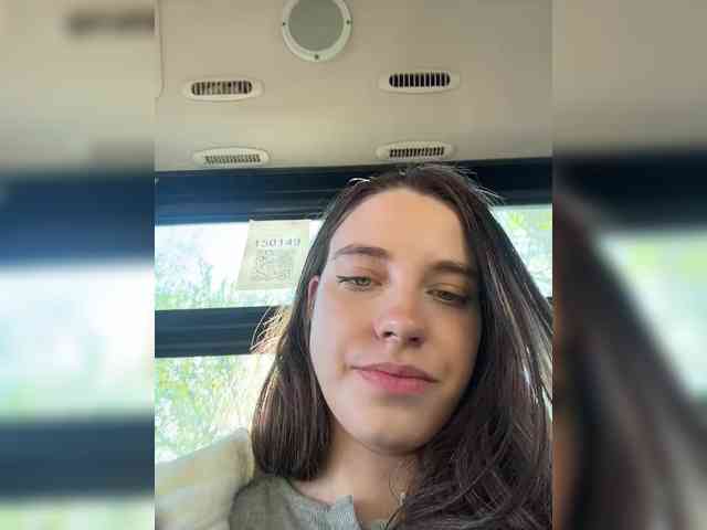 FunnyBanny0312 webcam