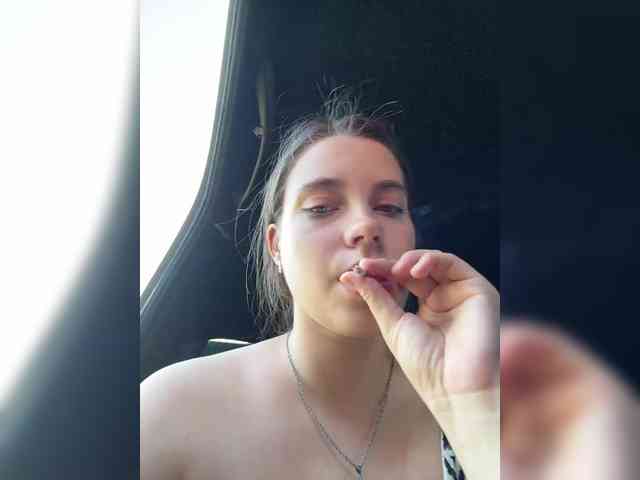 FunnyBanny0312 webcam