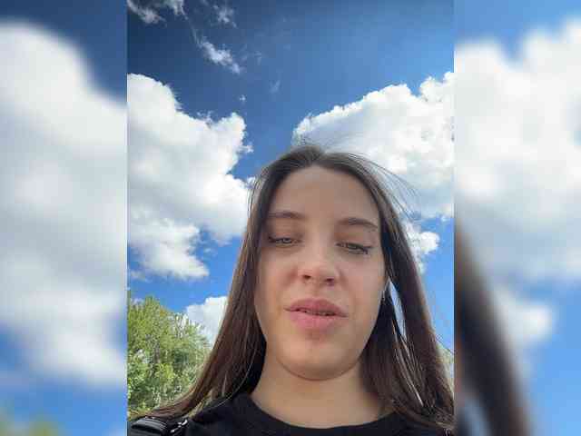 FunnyBanny0312 webcam