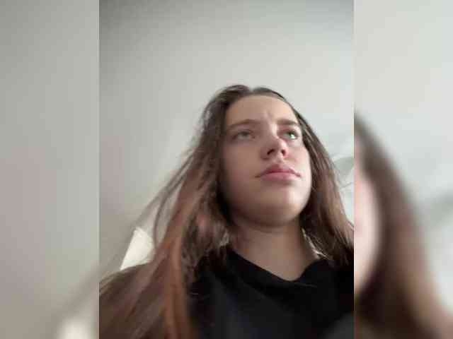 FunnyBanny0312 webcam