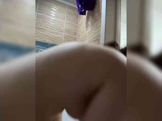 Funnybanny0312's cam show statistics and live stream
