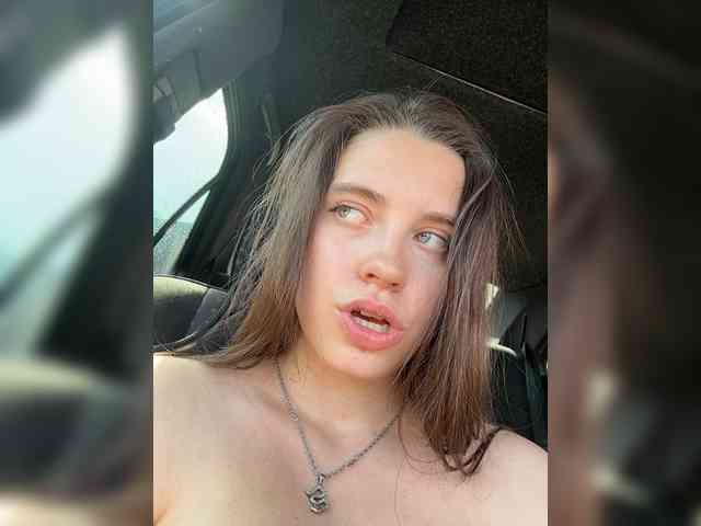 FunnyBanny0312 webcam