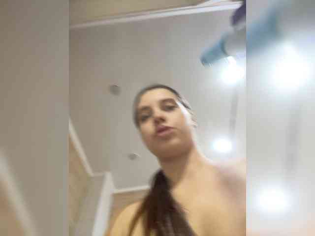 FunnyBanny0312 webcam