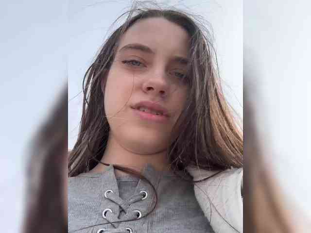 FunnyBanny0312 webcam