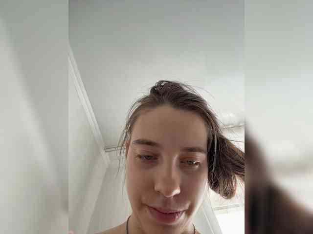 FunnyBanny0312 webcam