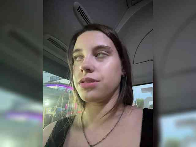 FunnyBanny0312 webcam