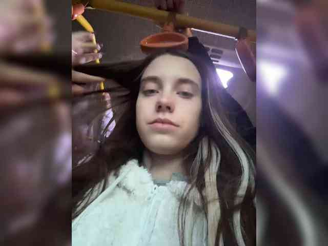 FunnyBanny0312 webcam