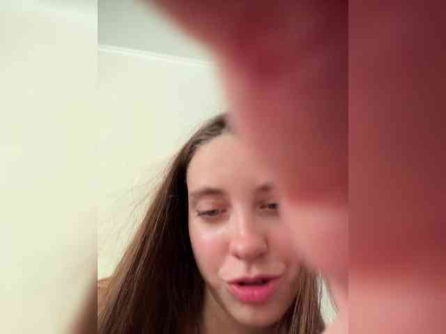 FunnyBanny0312 webcam